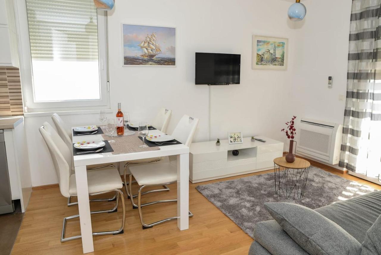 Apartment Leon Sa Privatnim Parkingom Zadar Exterior foto